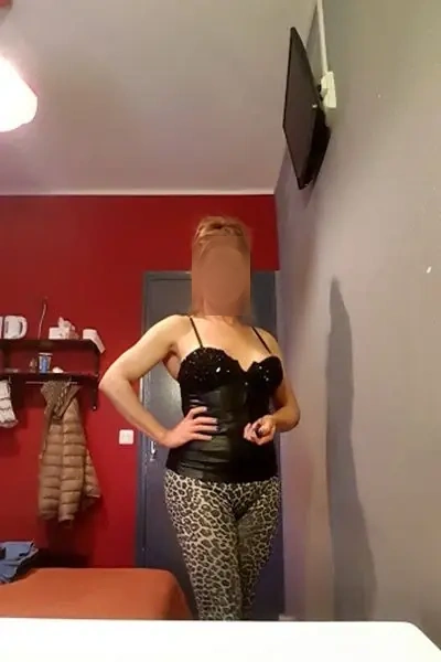 Trans très coquine