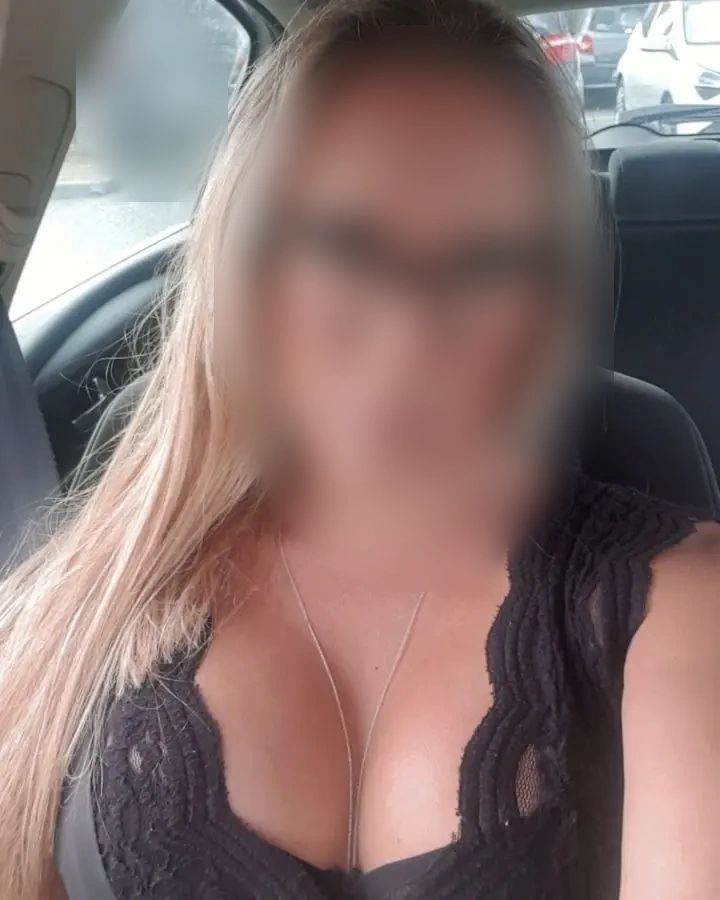 Envie de câlins coquins à Cusset