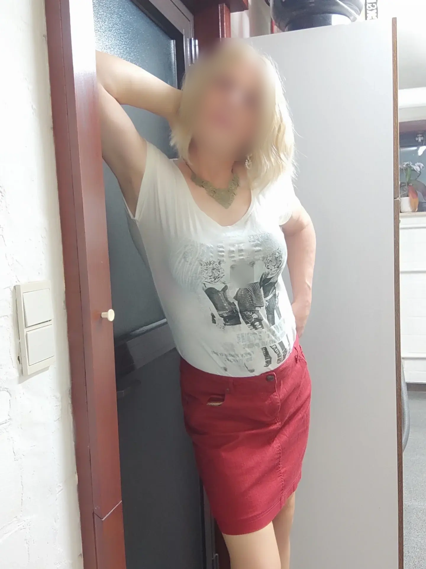 Trans charmante pour soirée chaude à Bully