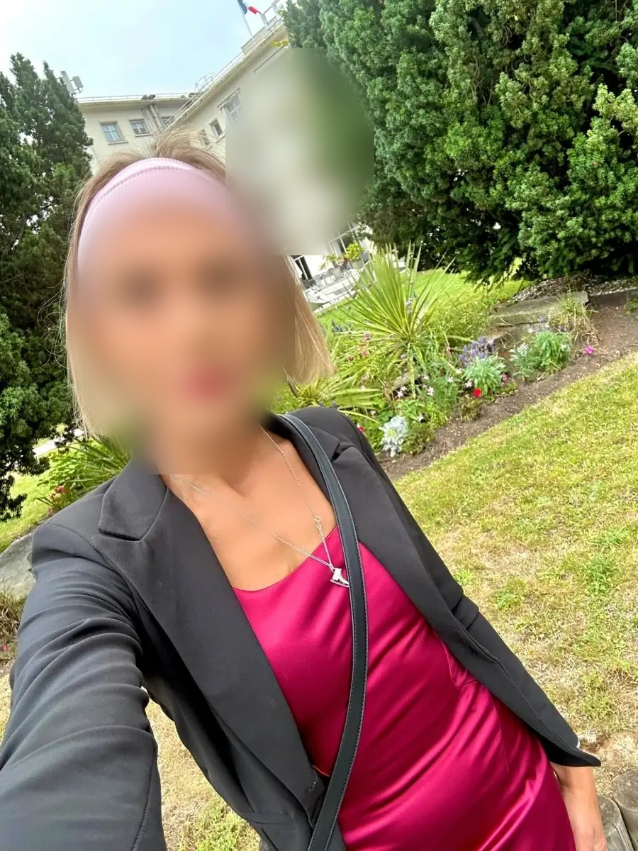 Coquine et disponible ce soir à Givors