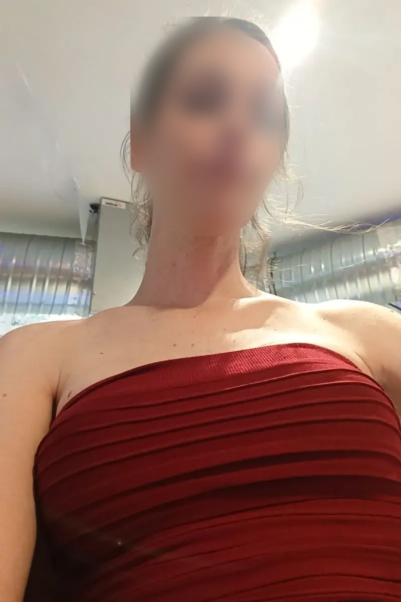 Trans libérée pour moments secrets